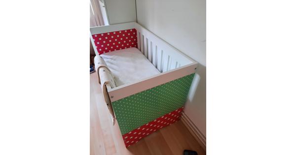 Babybedje aangeboden