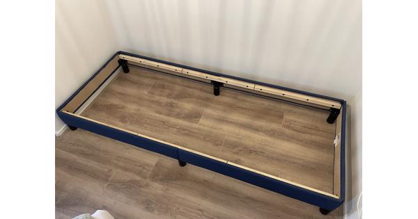 VidaXL bedframe blauw 80x200