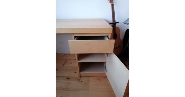 Malm Ikea bureau