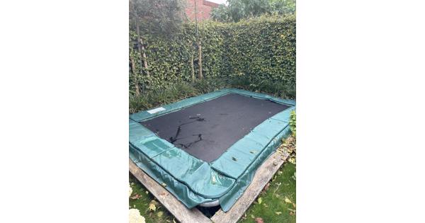 Etan Premium rechthoekige trampoline van 3,85x2,75 meter