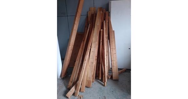 Hout, balken en underlayment 