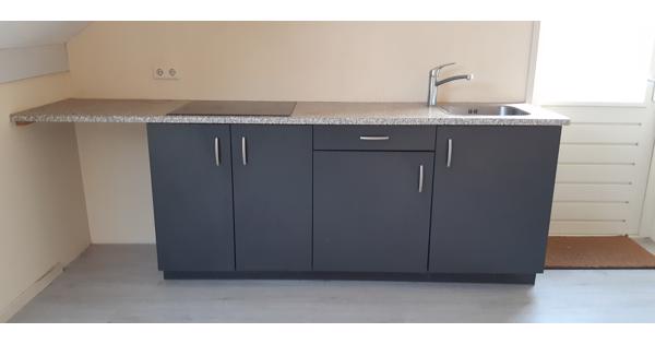 keukenblok met inductie kookplaat