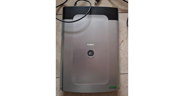 CanoScan LIDE 60 - Canon scanner
