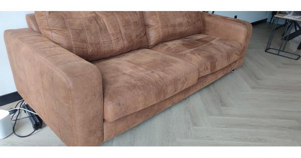 2,5 zitsbank merk urban. Sofa