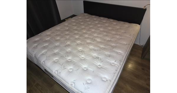 Boxspring 200x200cm