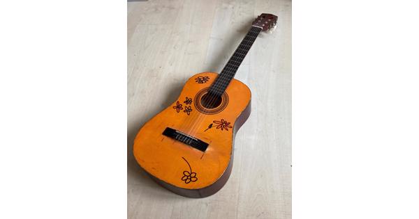 Kleine gitaar voor kinderen