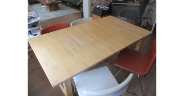 Eettafel met 4 stoelen