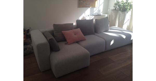 Bank van Hay, gebruikt. 