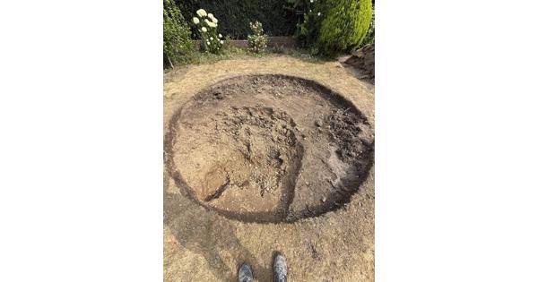 GROND ±6 m³