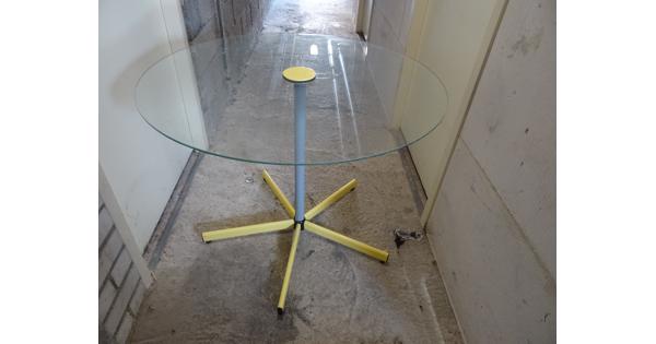 Ronde glazen eettafel,rond 90 cm.