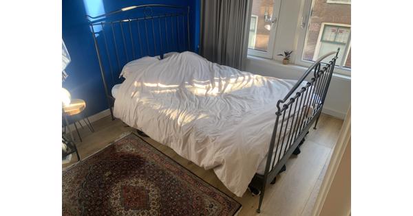 IKEA bed frame 140x200