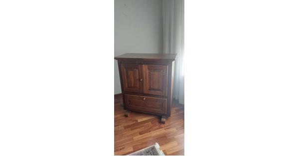 Mooie houten tv kast