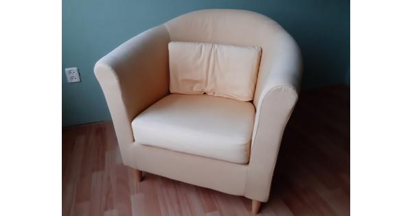 Relax fauteuil (zacht geel). Luie stoel