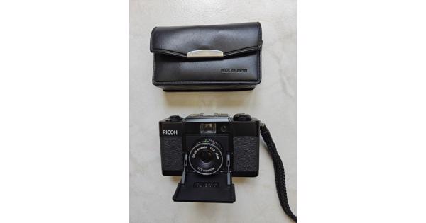 Canon Canonet 28 Camera (1971)