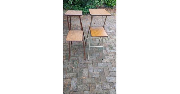2 projectietafels te gebruiken voor beamer
