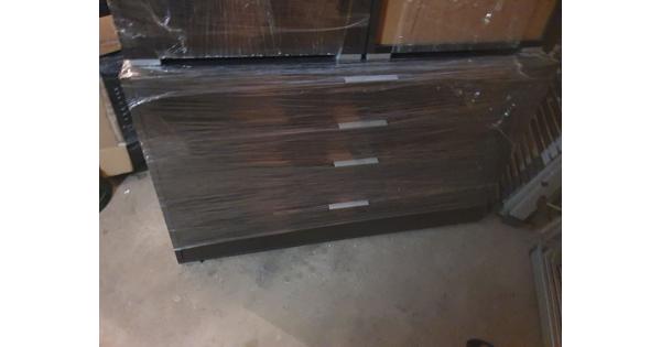 Dressoir en 2 lage kastjes