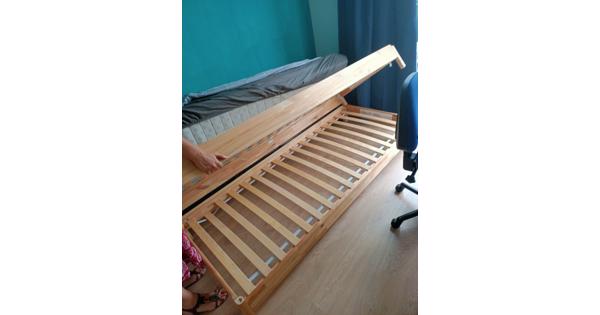 Stapelbaar bed 80x200 cm hout