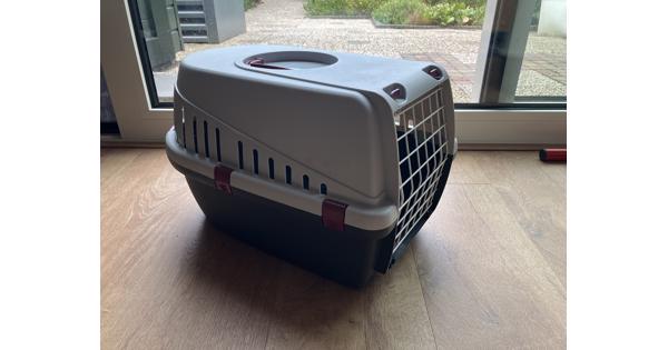 kattebak en kattenvervoermand