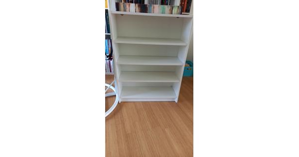 Lage boekenkast Billy van IKEA