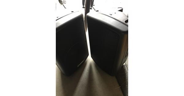 Speakers dj set omnitronic kpa210 voor onderdelen