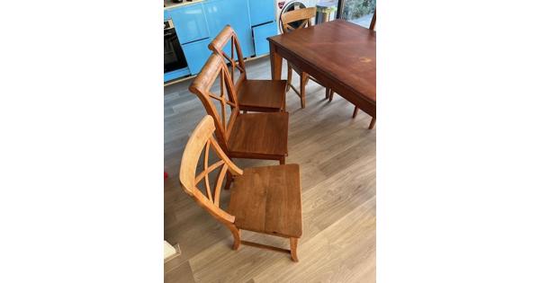 Eethoek met 4 of 6 stoelen