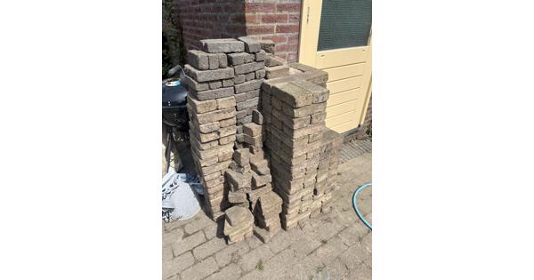 Gratis tuintegels 2 soorten