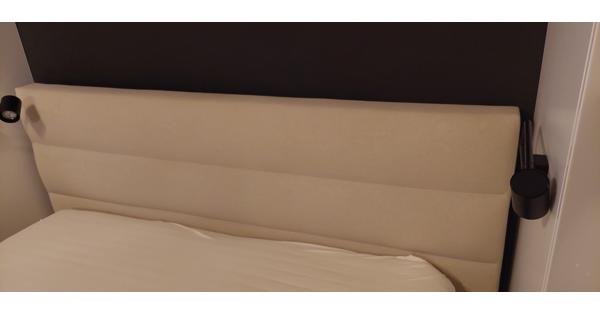 Boxspring achterwand 