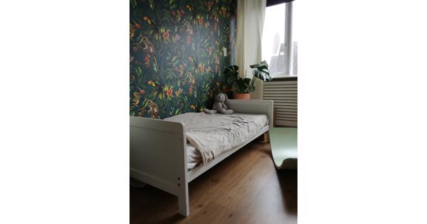 Petite Amelie ledikant / peuterbed - wit