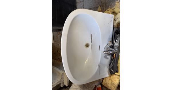 Wastafel met Grohekraan ‘70