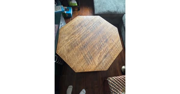 Robuuste Eiken Salontafel - 120cm breed, 8cm dik blad