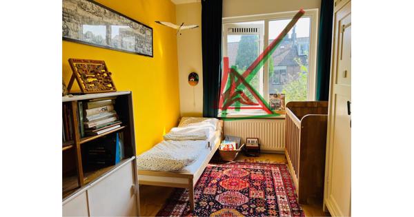 2 kinderbedden - morgen 29 juni ophalen!