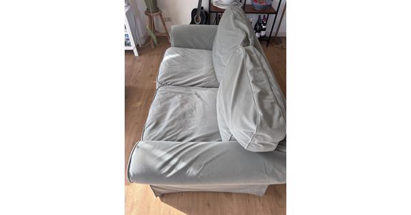 2 heerlijke IKEA banken en 1 stoel