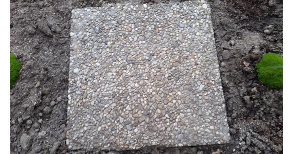 Grind- en stoeptegels voor de tuin of terras