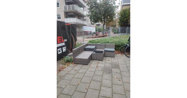 Gratis tuinmeubel 