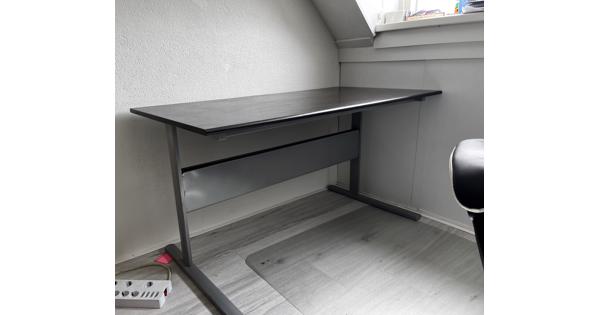 Bureau 70 x 140