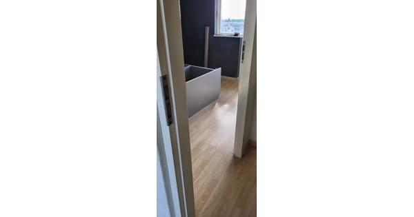 Laminaatvloer, +/- 30-40 m2