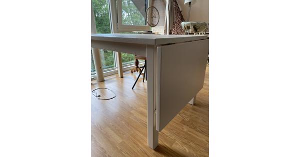 Crème geverfde houten Eettafel 