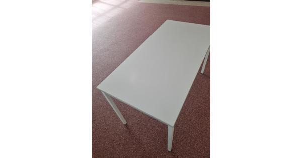 Witte keukentafel/bureau