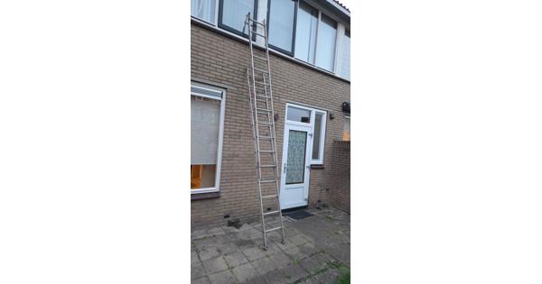 Ladder, uitschuifbaar