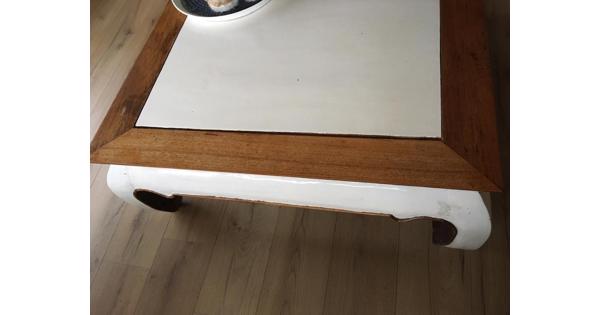 Mooie degelijke salontafel
