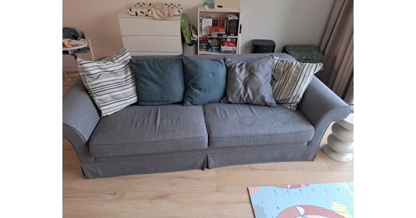 Grijze 3 persoonsbank