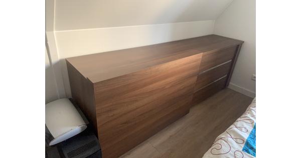 Dressoir van walnotenhout