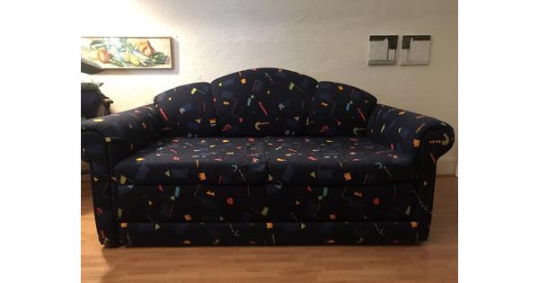 Leuk slaapbankje. Ideaal voor (klein)kinderen om te spelen en te slapen. In zeer goede staat.perfecte