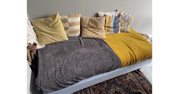 Eenpersoonbed