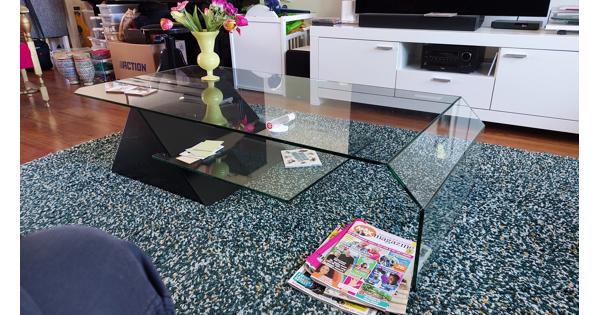 Glazen salontafel 