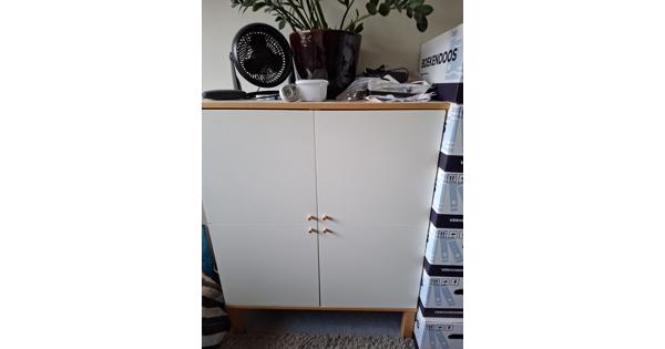 Kastje met 4 planken