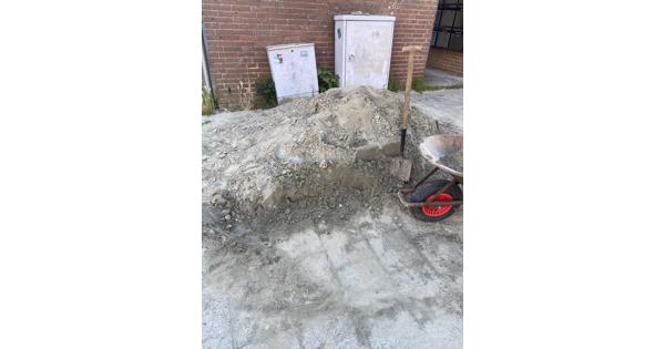 Zand over graag zsm ophalen 