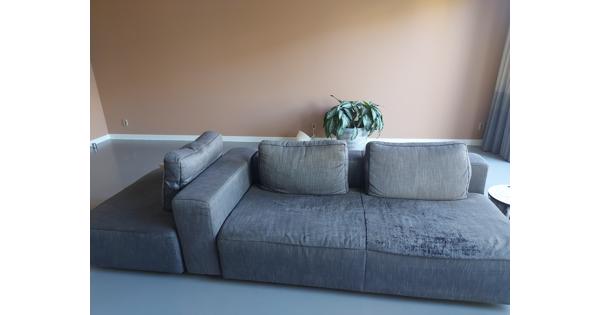 Antraciet bank 3 tot 5 zits