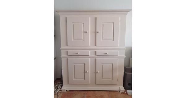 Kast landelijk brocante wit