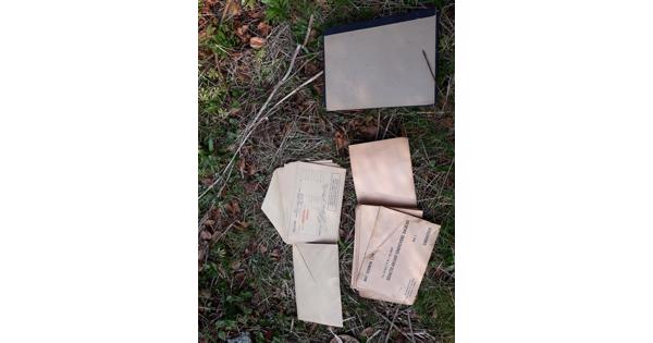 Duizend enveloppen enzovoort voor archief